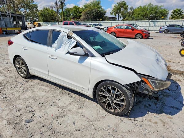 2019 HYUNDAI ELANTRA — Passenger 3/4