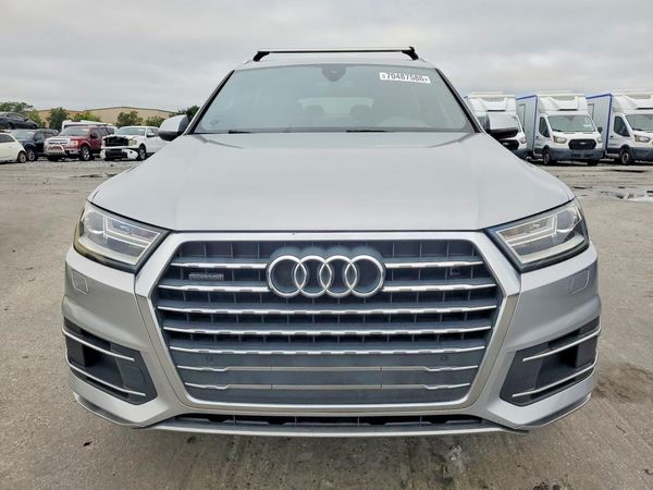 2017 AUDI Q7 quattro Premium — DIRF