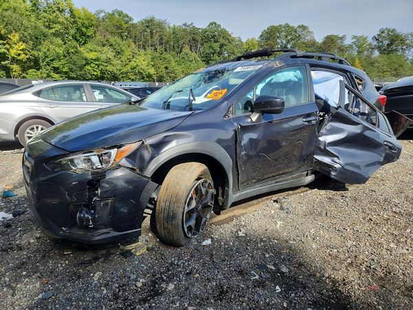 2019 SUBARU CROSSTREK Premium — Front 3/4