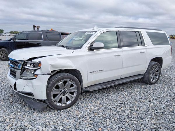 2018 CHEVROLET SUBURBAN — DSFA — Front 3/4