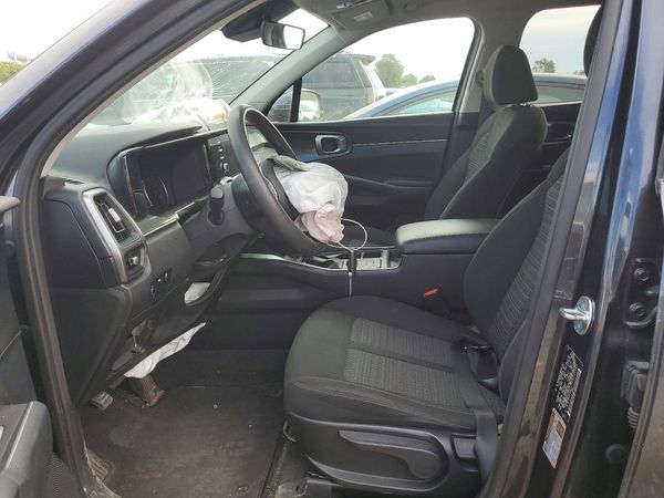2023 KIA SORENTO — DENT