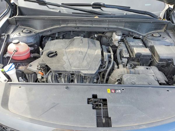 2023 KIA SORENTO — Engine bay