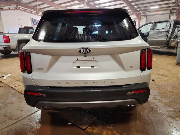 2021 KIA SORENTO S — DIRR