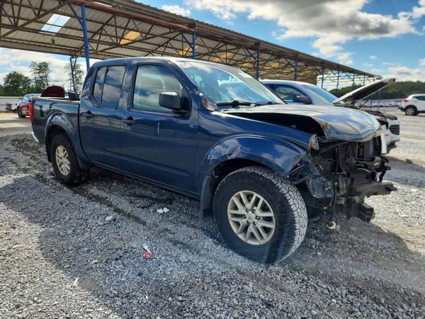 2019 NISSAN FRONTIER — Passenger 3/4