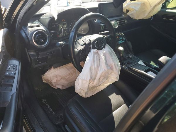 2022 LEXUS IS 300 Premium — CKPT