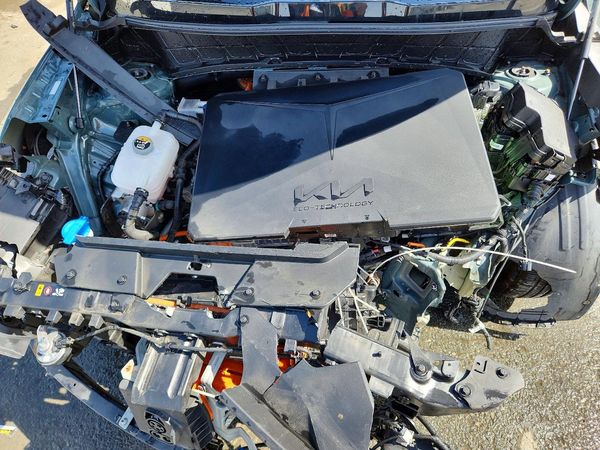 2023 KIA NIRO Wind — Engine bay