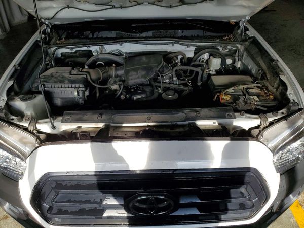 2022 TOYOTA TACOMA SR5 — Engine bay