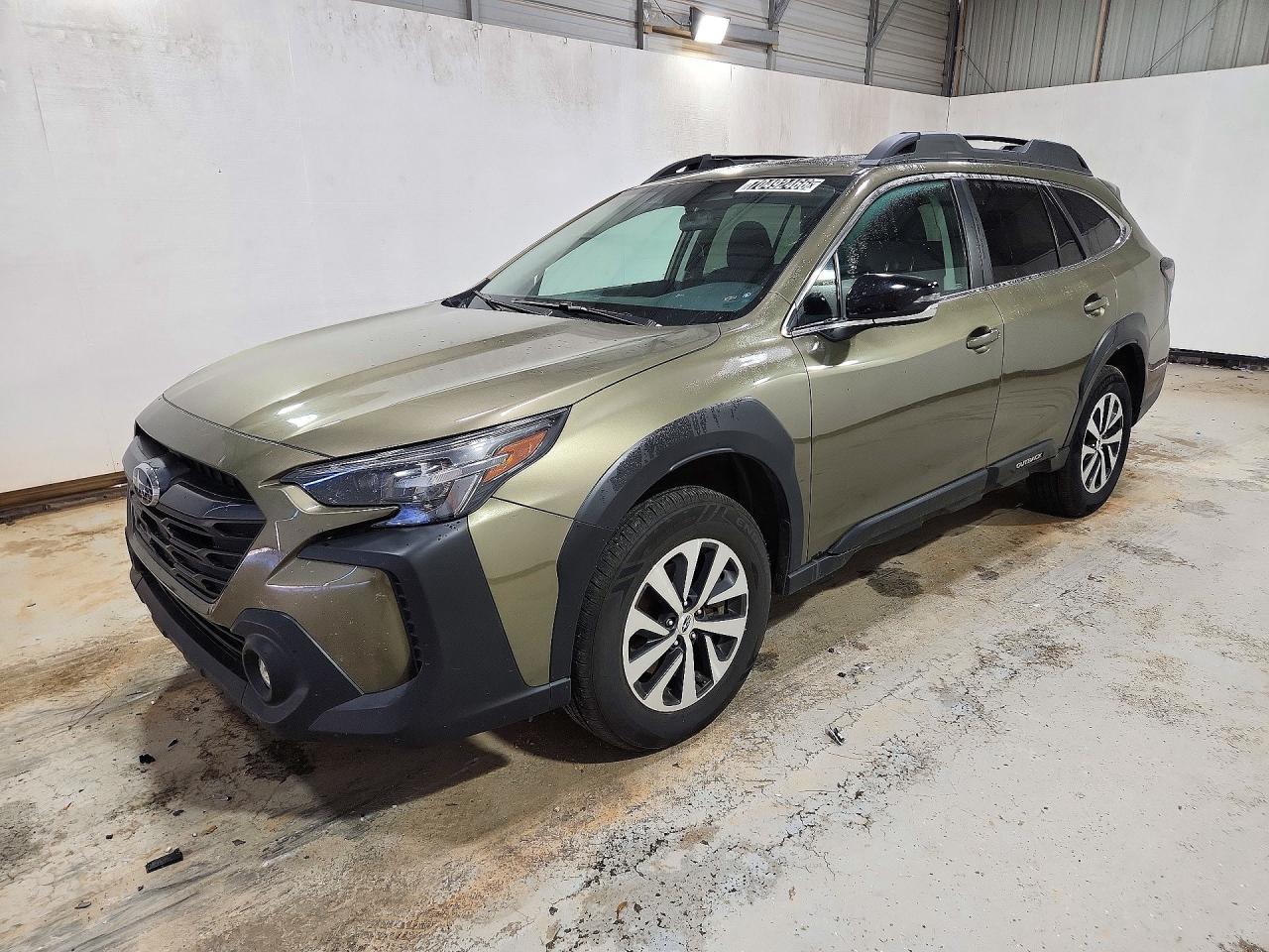 2025 SUBARU OUTBACK Premium — Front 3/4