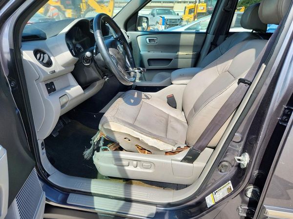 2014 HONDA PILOT TOURING — DENT