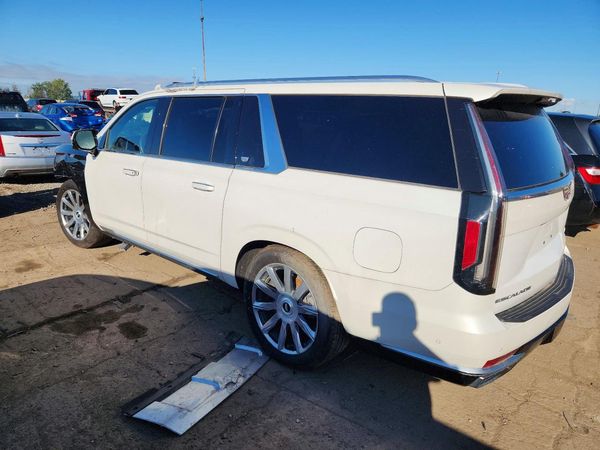 2022 CADILLAC ESCALADE Premium Luxury Platinum — DSRA