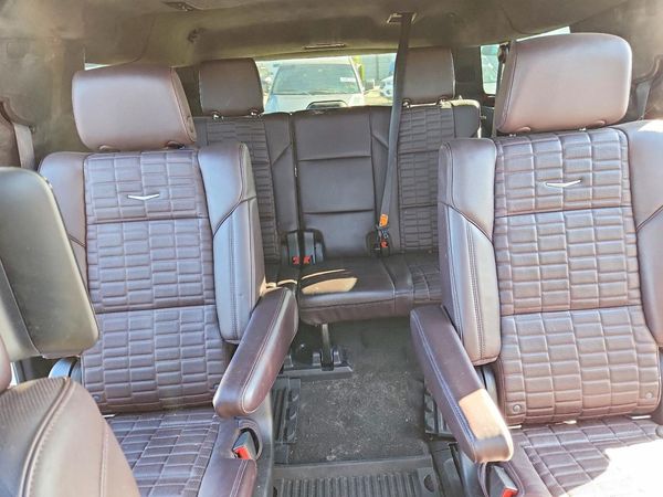 2022 CADILLAC ESCALADE Premium Luxury Platinum — SUVN