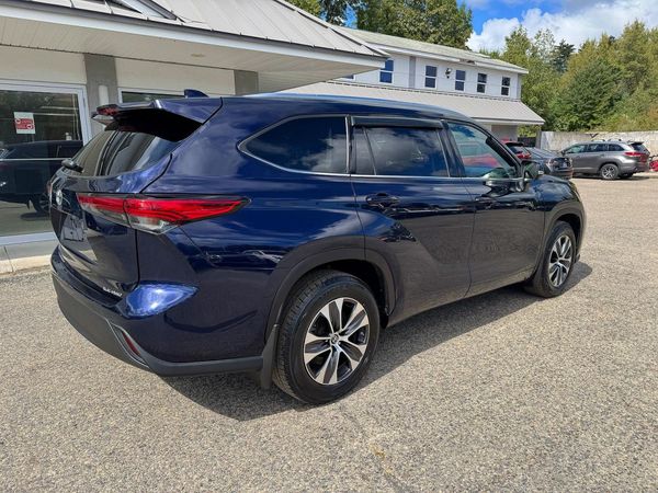 2021 TOYOTA HIGHLANDER