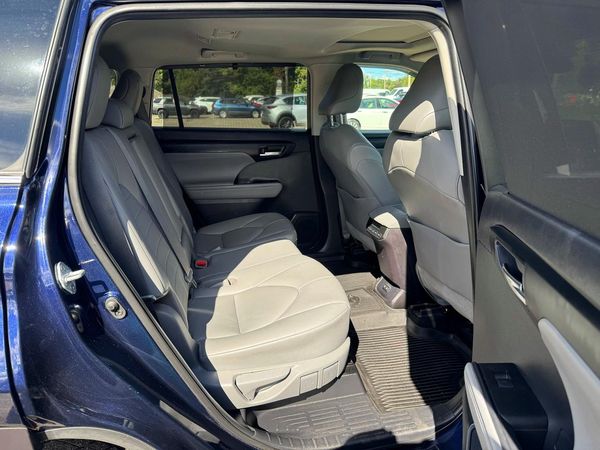 2021 TOYOTA HIGHLANDER
