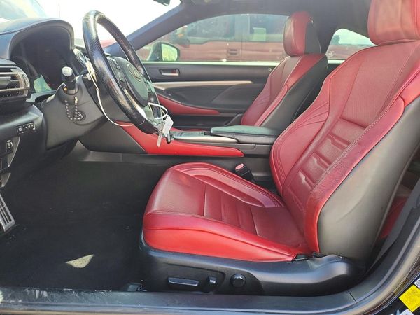 2019 LEXUS RC350 350 — DENT