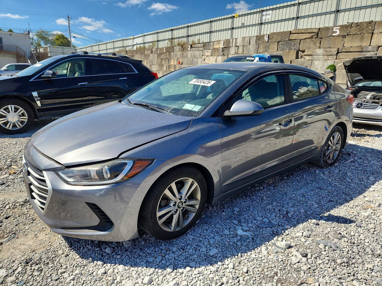 2017 HYUNDAI ELANTRA — Front 3/4