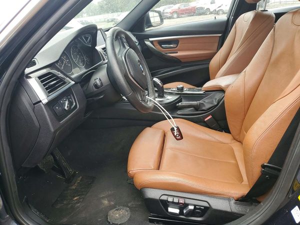 2017 BMW 330 SA — DENT