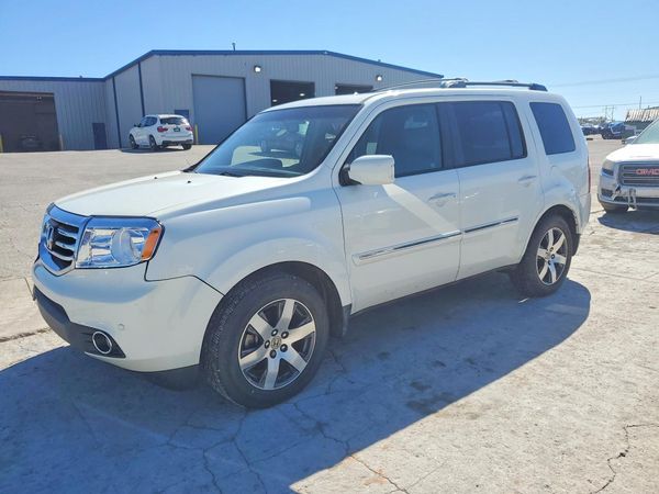 2012 HONDA PILOT TOURING — Front 3/4