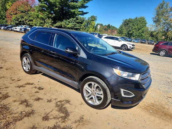 2017 FORD EDGE Titanium — Passenger 3/4