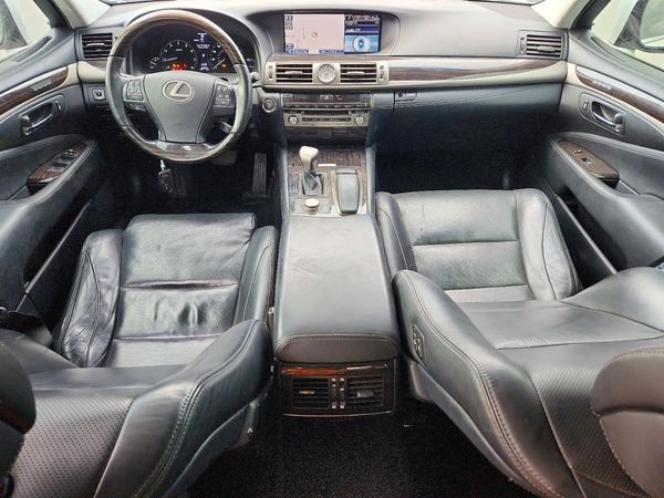 2014 LEXUS LS 460 — CKPT