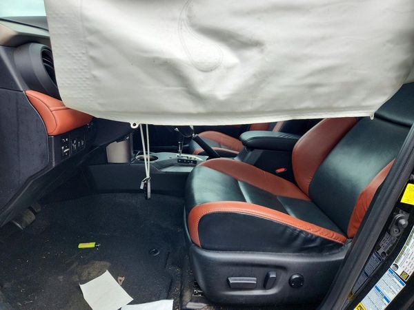 2015 TOYOTA RAV4 Limited (G Grade) — DENT