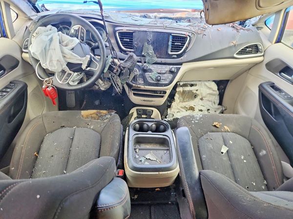 2020 CHRYSLER PACIFICA Touring — CKPT
