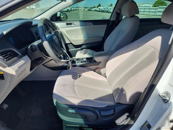 2016 HYUNDAI SONATA — DENT