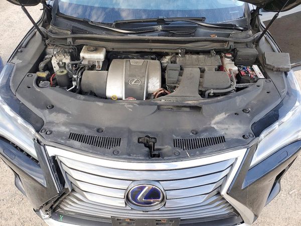 2016 LEXUS RX450 450h — Engine bay