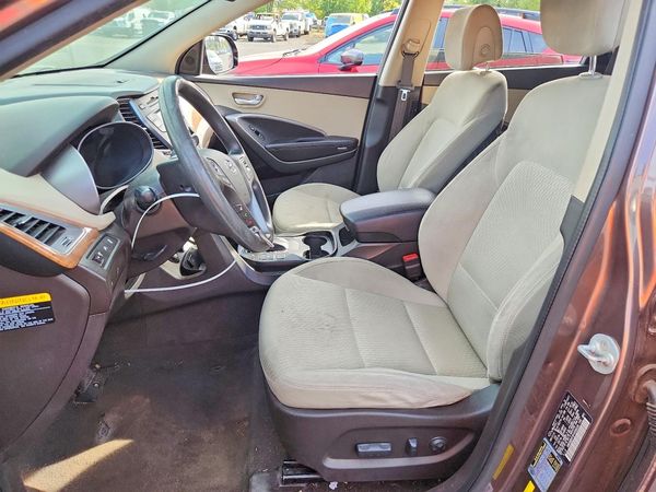 2015 HYUNDAI SANTA FE GL — DENT