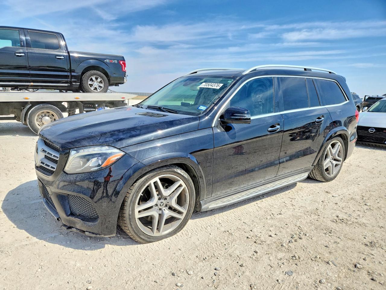 2018 MERCEDES-BENZ GLS GLS550-4M — Front 3/4