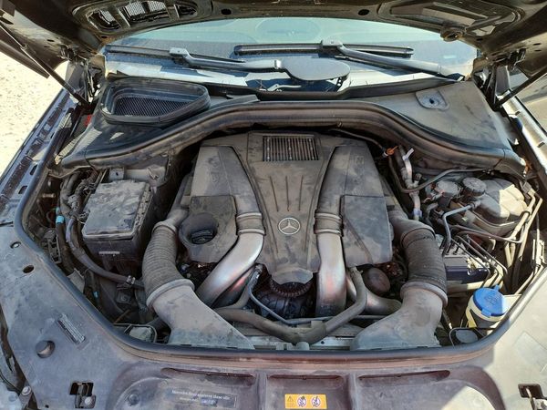 2018 MERCEDES-BENZ GLS GLS550-4M — Engine bay