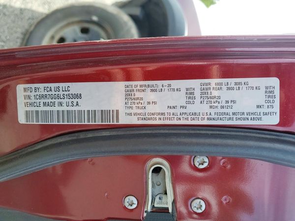 2020 RAM 1500 SLT — VINS