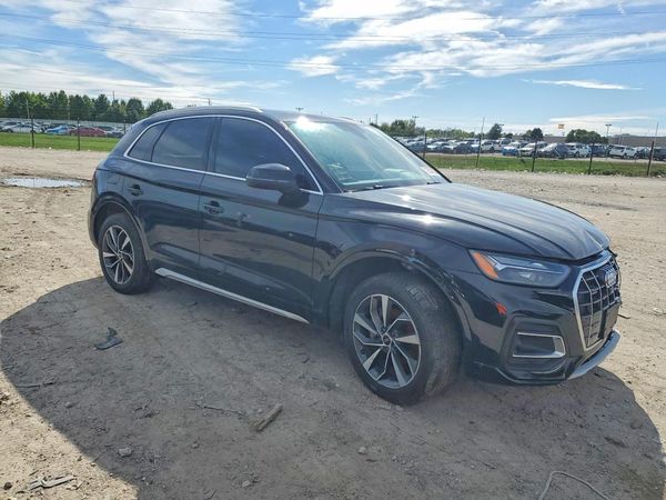 2021 AUDI Q5 quattro Premium Plus — Passenger 3/4