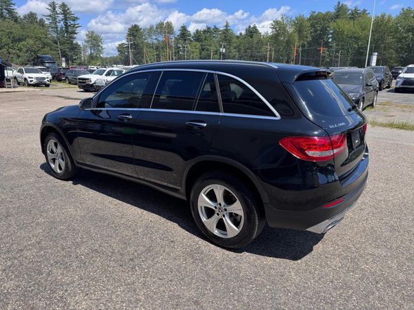 2017 MERCEDES-BENZ GLC