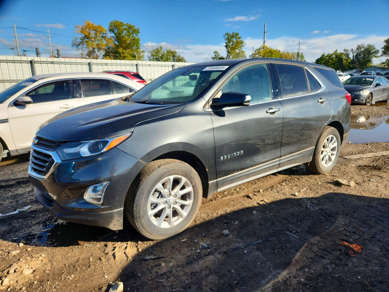2019 CHEVROLET EQUINOX LT (1LT) — Front 3/4