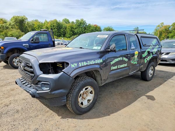 2017 TOYOTA TACOMA — DSFA — Front 3/4