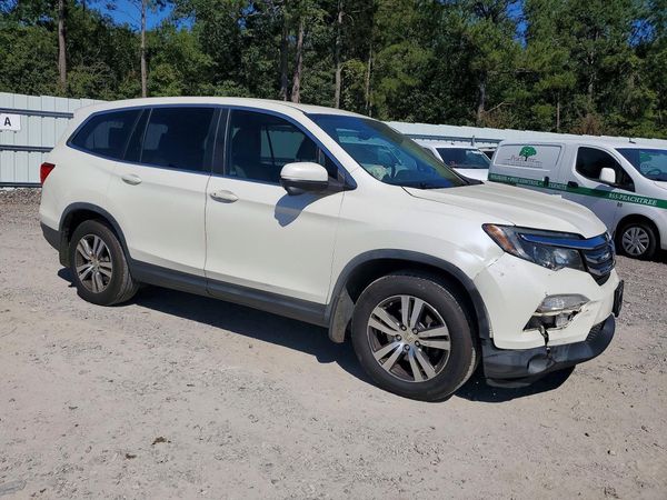 2017 HONDA PILOT EXL — Passenger 3/4
