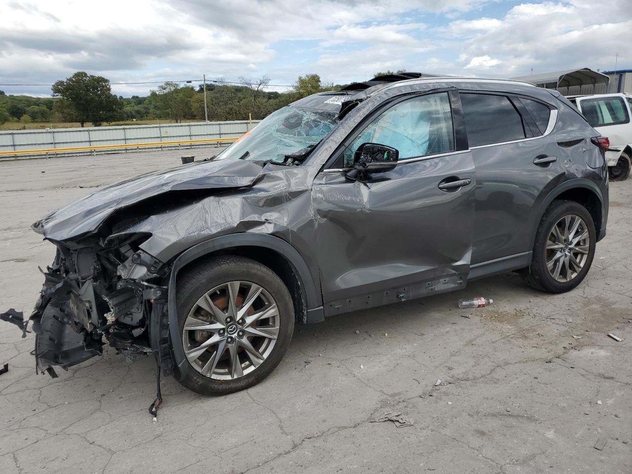 2019 MAZDA CX-5 Signature — DSFA