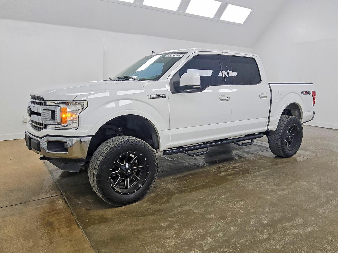2019 FORD F150 — Front 3/4