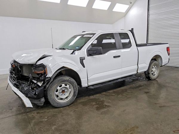 2025 FORD F150 — DSFA — Front 3/4