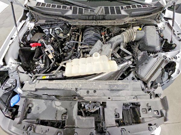 2025 FORD F150 XL — Engine bay