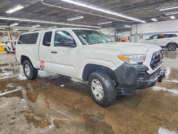 2021 TOYOTA TACOMA SR5 — Passenger 3/4