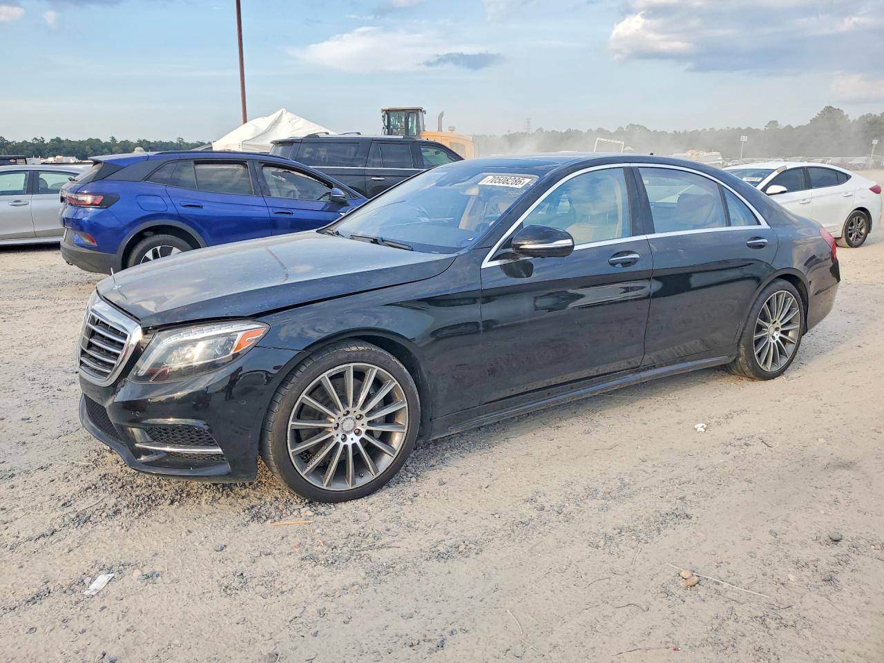 2014 MERCEDES-BENZ S S550 — Front 3/4