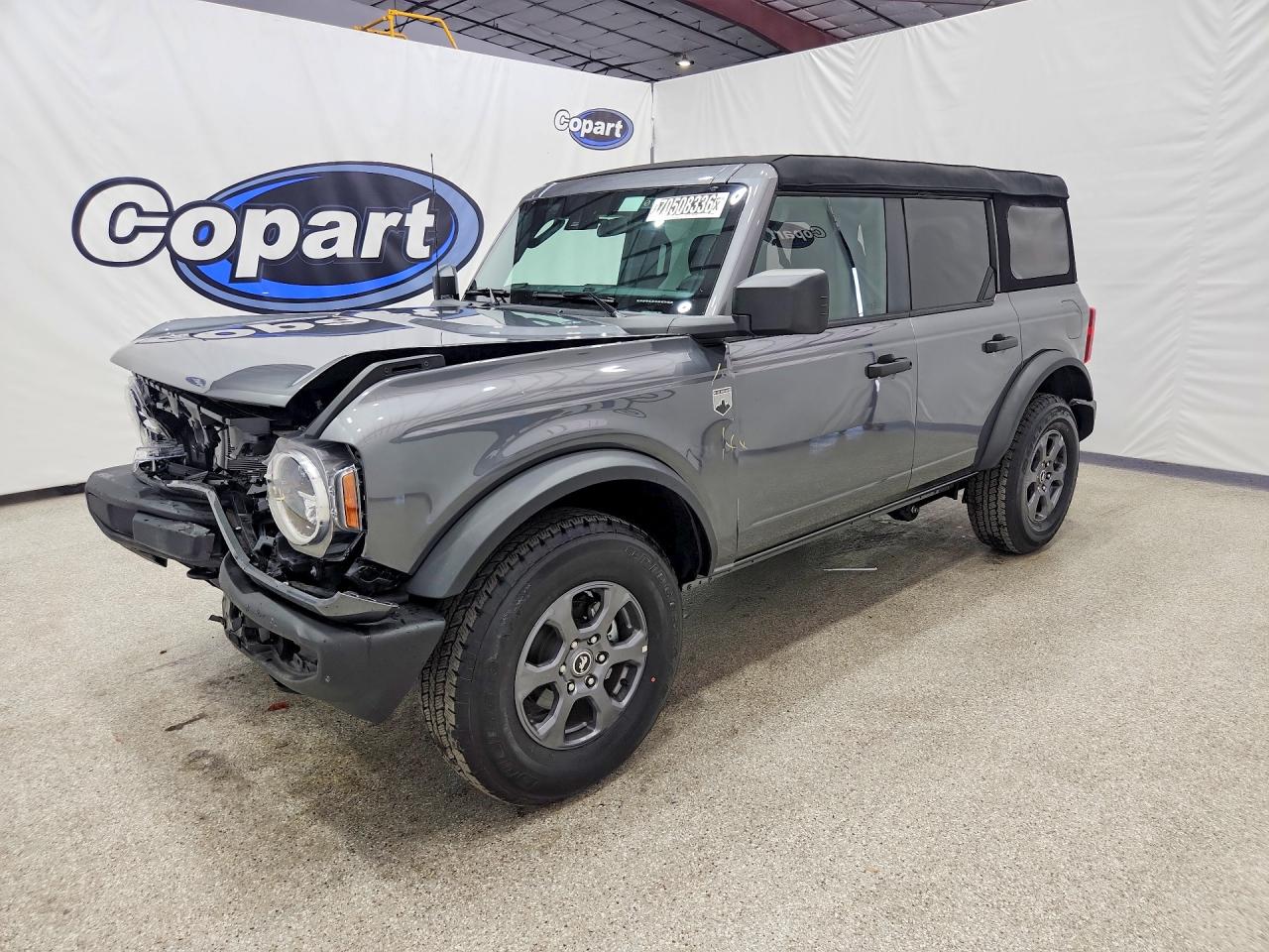 2026 FORD BRONCO Big Bend — Front 3/4
