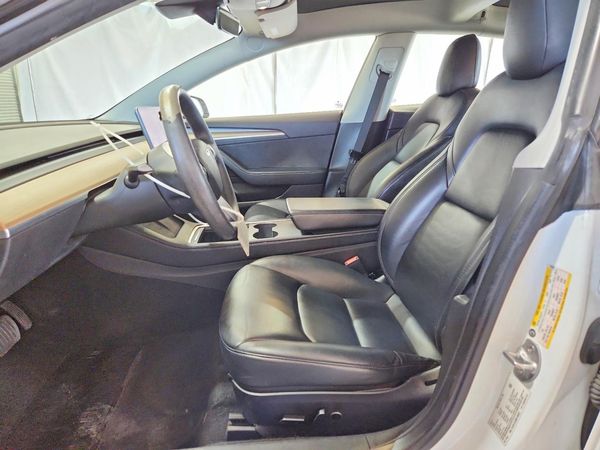 2022 TESLA MODEL 3 — DENT