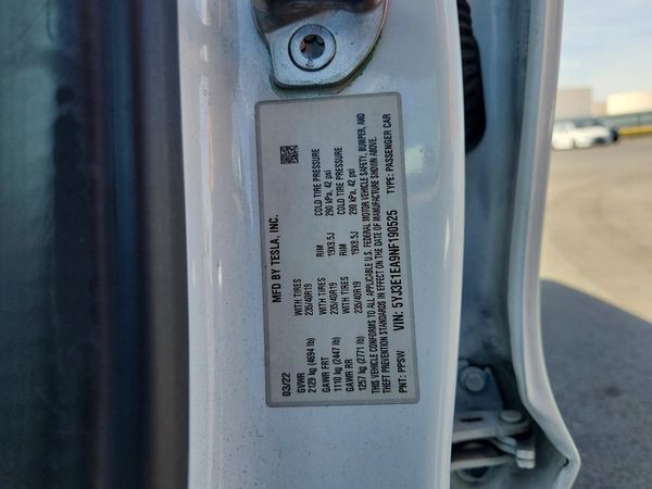 2022 TESLA MODEL 3 — VINS