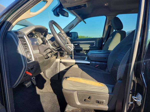 2016 RAM 1500 SLT — DENT