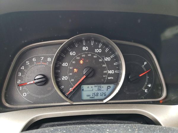 2015 TOYOTA RAV4 XLE (M Grade) — ODOM