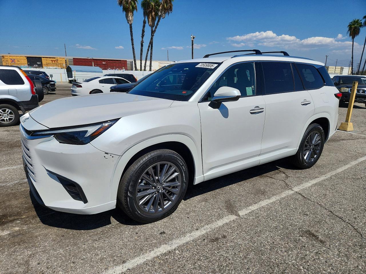 2026 LEXUS TX 350 — Front 3/4