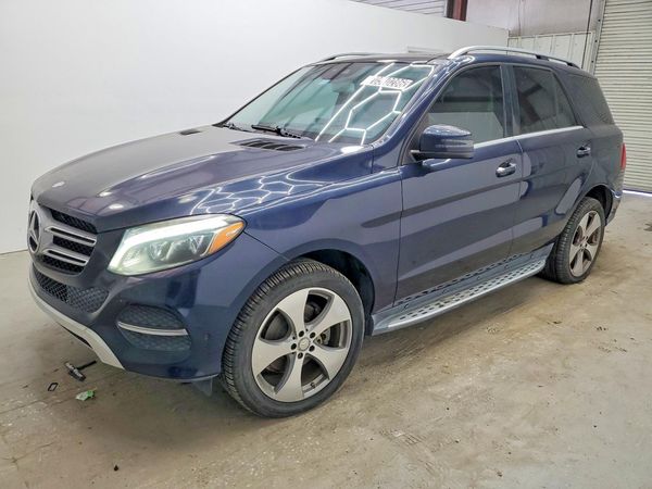 2016 MERCEDES-BENZ GLE GLE350 — Front 3/4