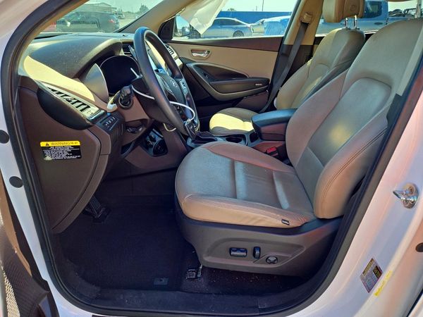 2018 HYUNDAI SANTA FE — DENT